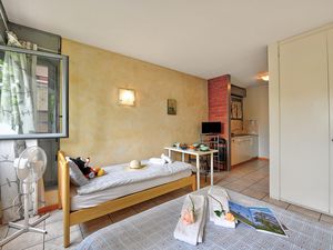 24017913-Appartement-3-Chiasso-300x225-2