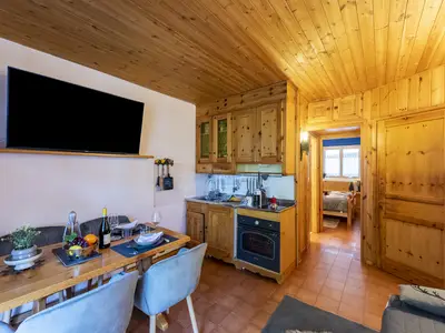 Küche und Essbereich