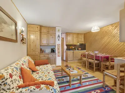 Küche und Essbereich