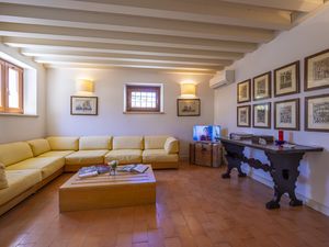 23707544-Appartement-2-Colognola Ai Colli-300x225-1