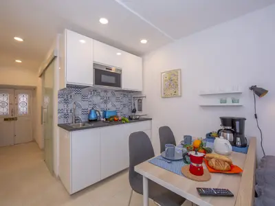 Küche und Essbereich