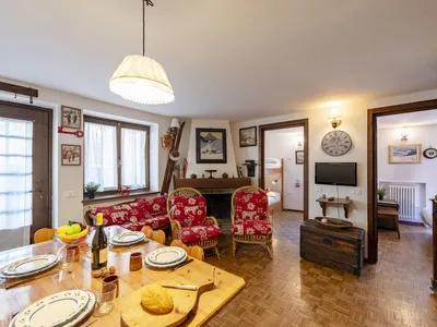 Wohn- und Esszimmer