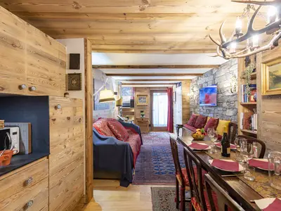 Küche und Essbereich