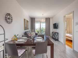 23707799-Appartement-4-Crikvenica-300x225-2