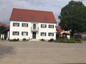 Appartement für 6 Personen in Dasing