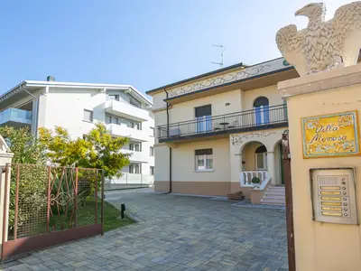 Außenansicht des Gebäudes