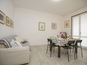 23706298-Appartement-4-Desenzano Del Garda-300x225-1