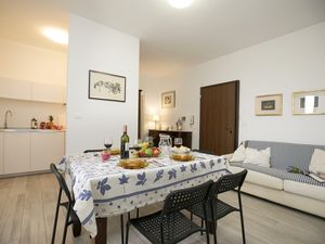 23706298-Appartement-4-Desenzano Del Garda-300x225-4