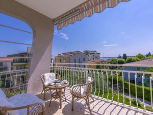 23706650-Appartement-6-Desenzano Del Garda-300x225-2