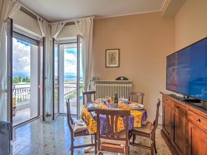 24017330-Appartement-5-Desenzano Del Garda-300x225-3