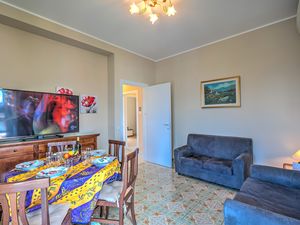 24017330-Appartement-5-Desenzano Del Garda-300x225-4