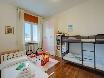 Zweites Schlafzimmer