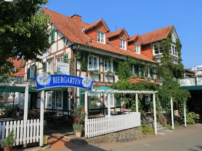 Ansicht Biergarten u. Landgasthaus