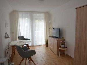 313384-Appartement-2-Dierhagen (Ostseebad)-300x225-5