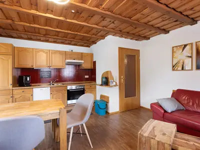 Photo, INSIDE, OUTSIDE