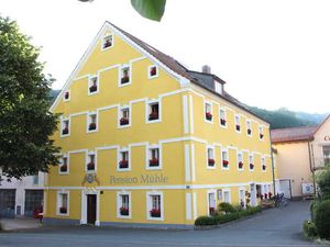 19907291-Appartement-5-Egloffstein-300x225-1