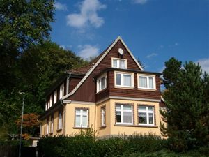 18395338-Appartement-7-Elend-300x225-0