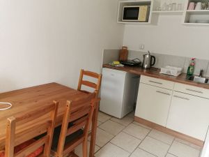 24034305-Appartement-4-Elmenhorst-Lichtenhagen-300x225-1