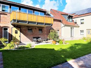 23521909-Appartement-5-Elsterheide-300x225-4