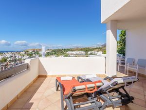 23707536-Appartement-4-Estepona-300x225-2