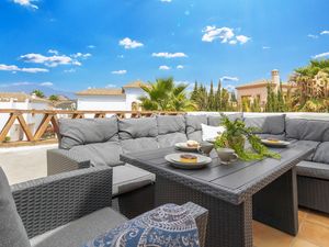 23708683-Appartement-6-Estepona-300x225-1