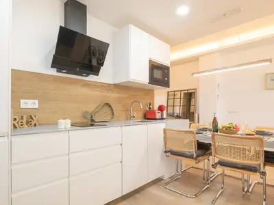 Küche und Essbereich