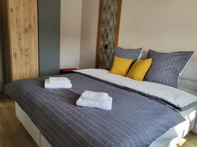 Schlafzimmer 1 Boxspring Doppelbett