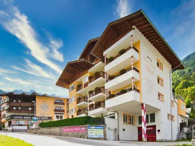 pic-hotel-eberl-finkenberg-9