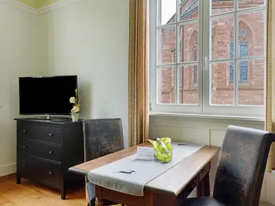 Photo, INSIDE, OUTSIDE