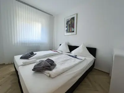 Schlafzimmer 3