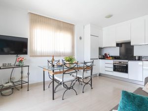 23706852-Appartement-3-Fuengirola-300x225-4