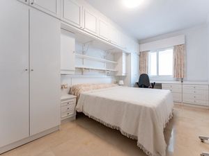 24007691-Appartement-4-Fuengirola-300x225-5