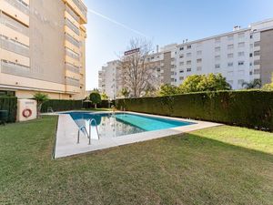 24017776-Appartement-4-Fuengirola-300x225-0