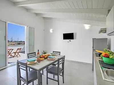 Küche und Essbereich