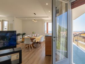 24047822-Appartement-6-Gardone Riviera-300x225-5