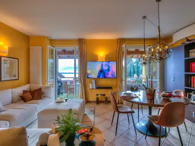 Wohn- und Esszimmer