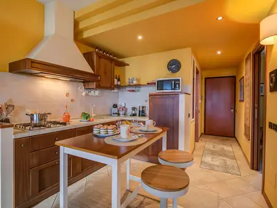 Küche und Essbereich