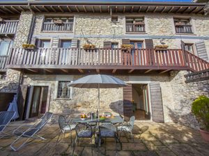 23706603-Appartement-4-Gargnano-300x225-1