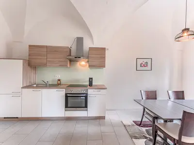 Küche mit Essbereich