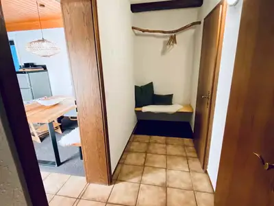 Eingangsbereich mit Garderobe