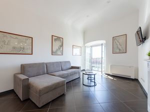 23977435-Appartement-4-Genua-300x225-2