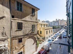 23974600-Appartement-4-Genua-300x225-2