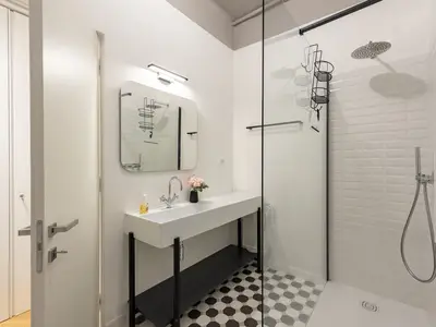 Zweites Badezimmer
