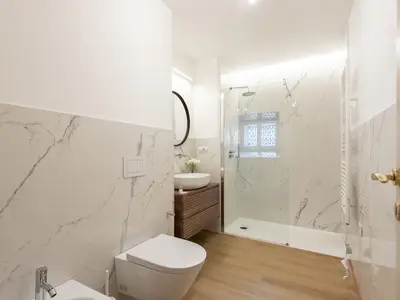 Zweites Badezimmer