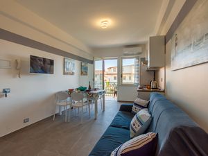 23976034-Appartement-4-Giardini Naxos-300x225-2