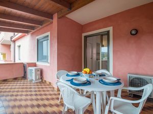 23708628-Appartement-4-Golfo Di Marinella-300x225-3