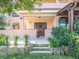 23917400-Appartement-4-Golfo Di Marinella-300x225-1