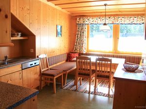 22773235-Appartement-7-Gosau-300x225-5