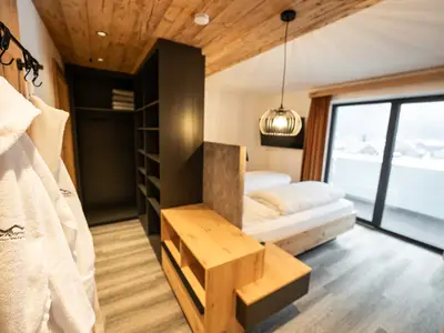 Doppelzimmer mit Balkon