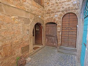 24048725-Appartement-4-Gradoli-300x225-4